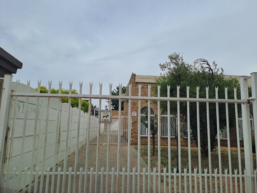 3 Bedroom Property for Sale in Jan Cillierspark Free State